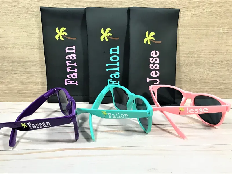 Customizable Wayfarer Sunglasses: Personalized Party Favors, UV Protection