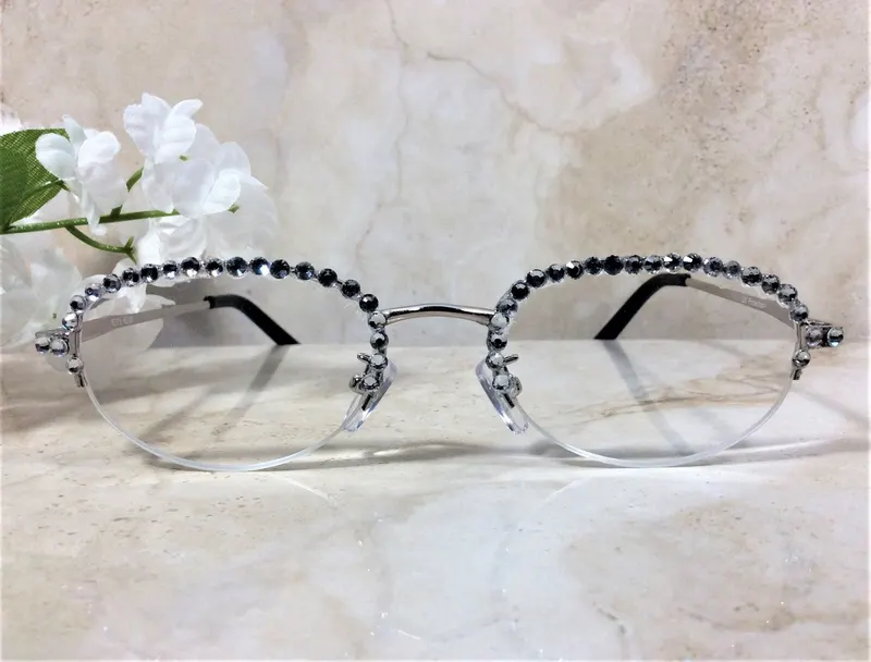 SPECTACULAR CRYSTAL READERS with Sparkling Genuine Clear Crystals. For gift, Mom, birthday. Free Personalized Case with 