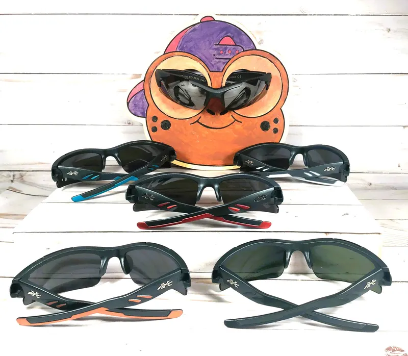FREE ENGRAVING on BOYS Sport Sunglasses. Mirror lens. Age 2 to 10.